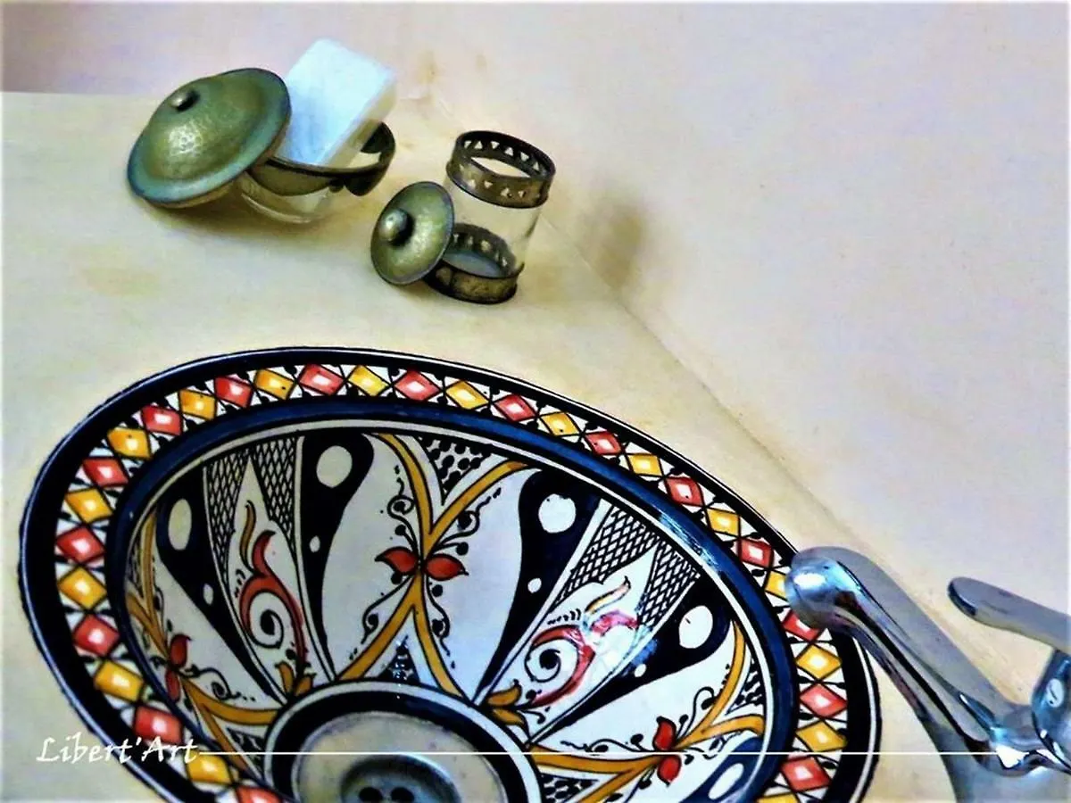 Hotel Libert'Art As-Suwajra 0*,  Maroko